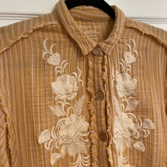 Embroidered Blouse by Karyn Seo from Dillards ! - Picture 2 of 6